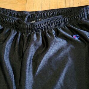 Champion Men Shorts L